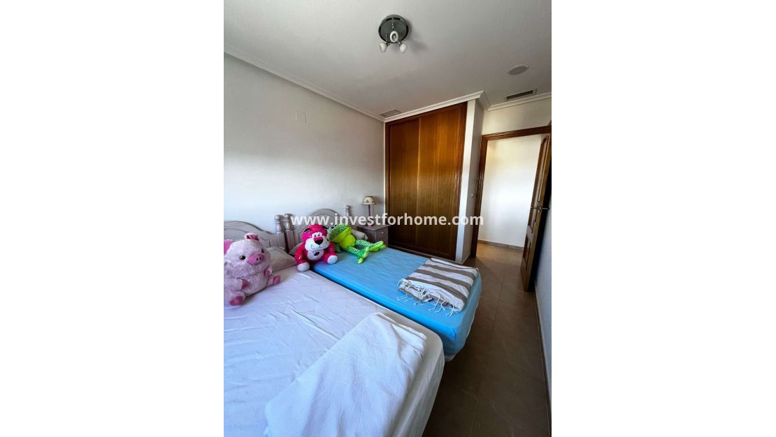 Sale - Apartment - Torrevieja - Costa Blanca
