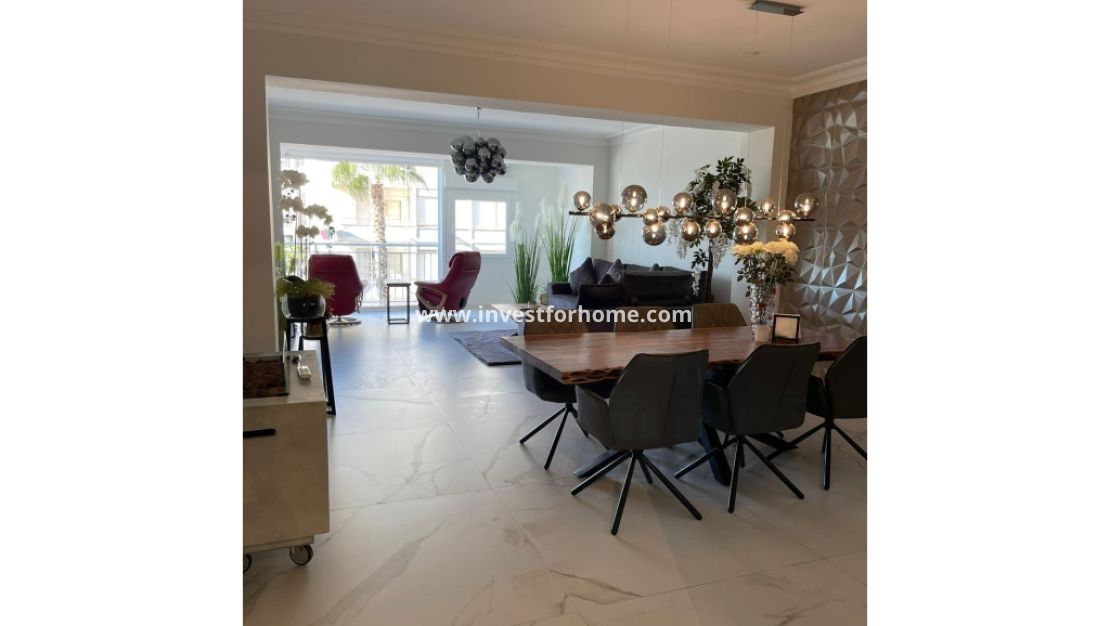 Sale - Apartment - Torrevieja - Costa Blanca