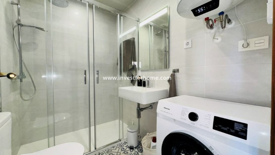 Sale - Apartment - Torrevieja - Costa Blanca