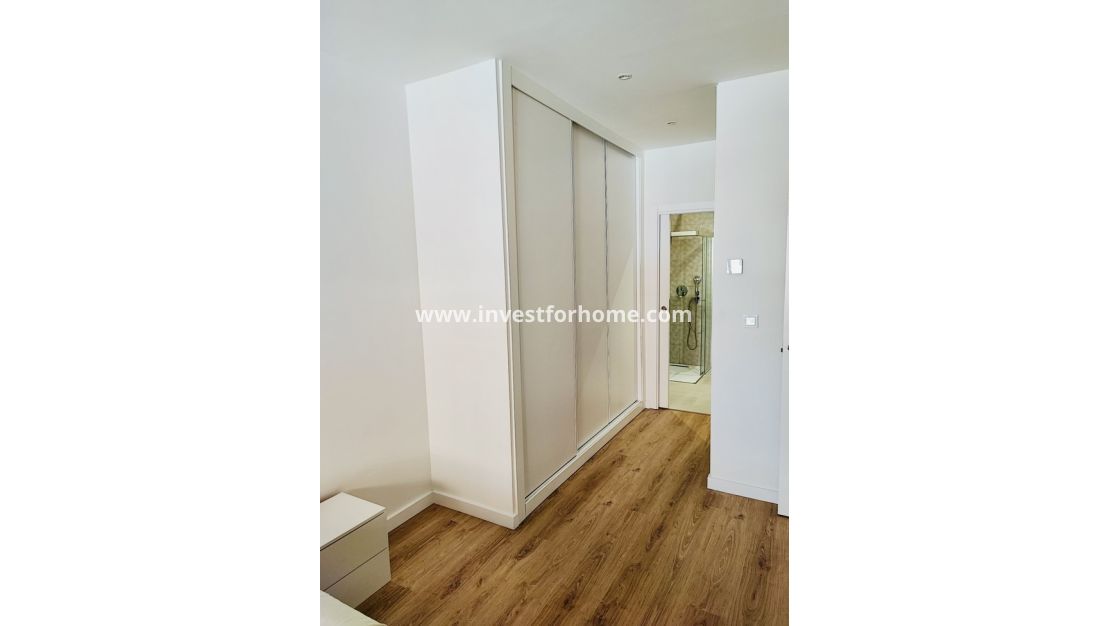 Sale - Apartment - Torrevieja - Costa Blanca