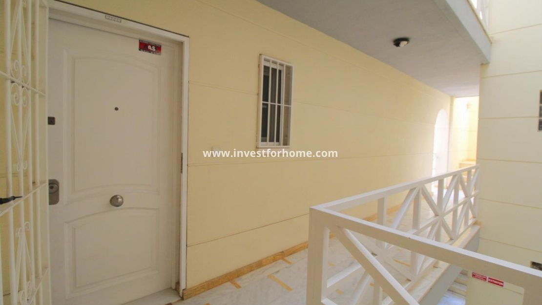 Sale - Apartment - Torrevieja - Costa Blanca