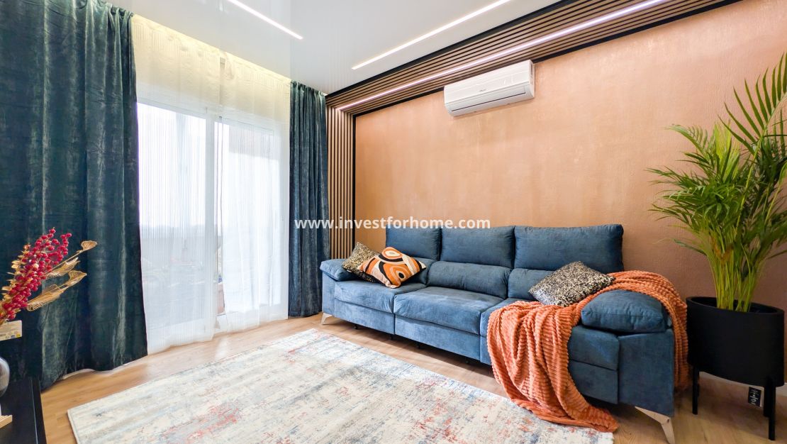 Sale - Apartment - Torrevieja - Costa Blanca