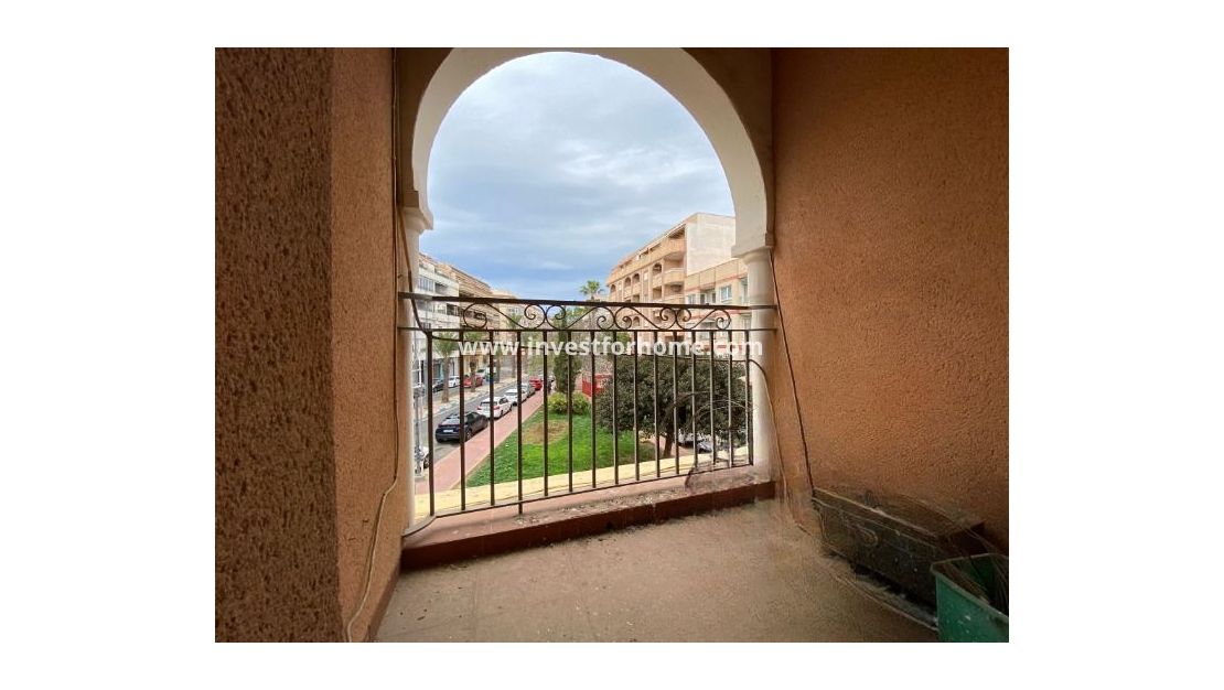 Sale - Apartment - Torrevieja - Costa Blanca