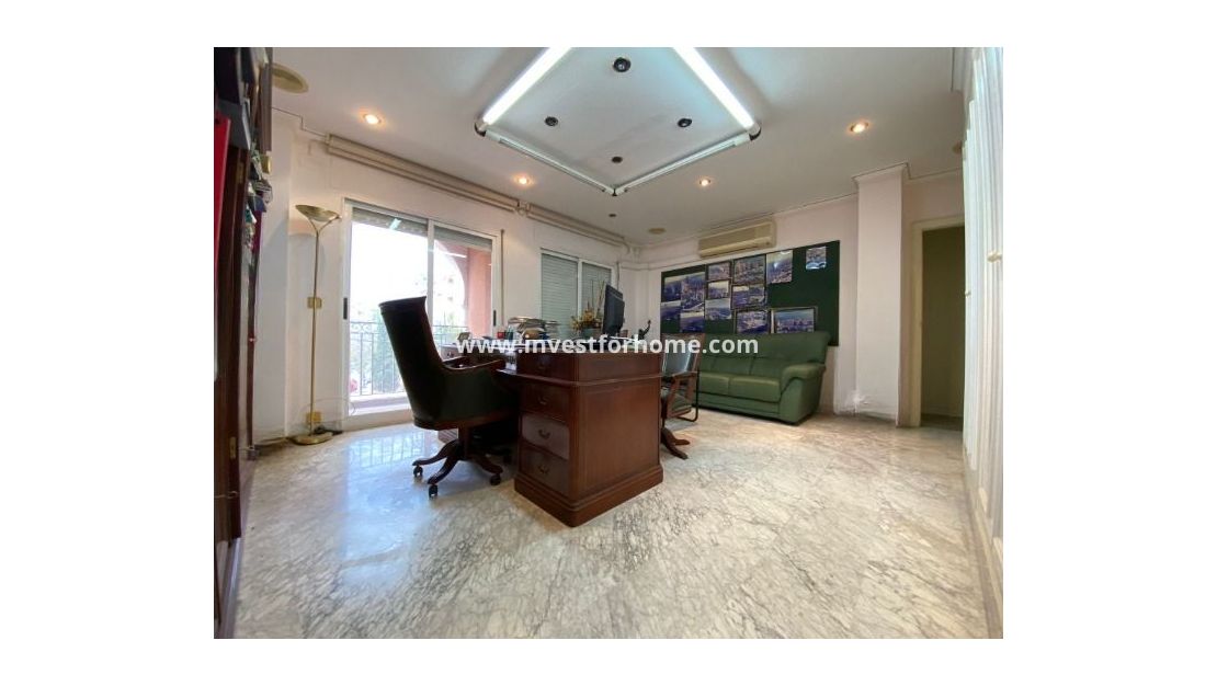 Sale - Apartment - Torrevieja - Costa Blanca