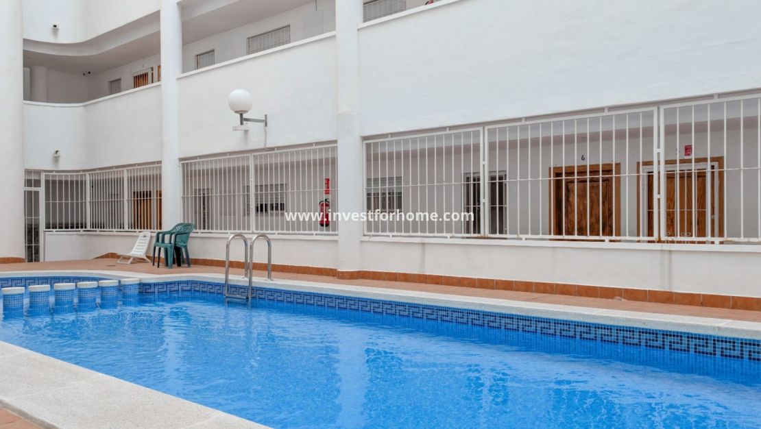 Sale - Apartment - Torrevieja - Costa Blanca
