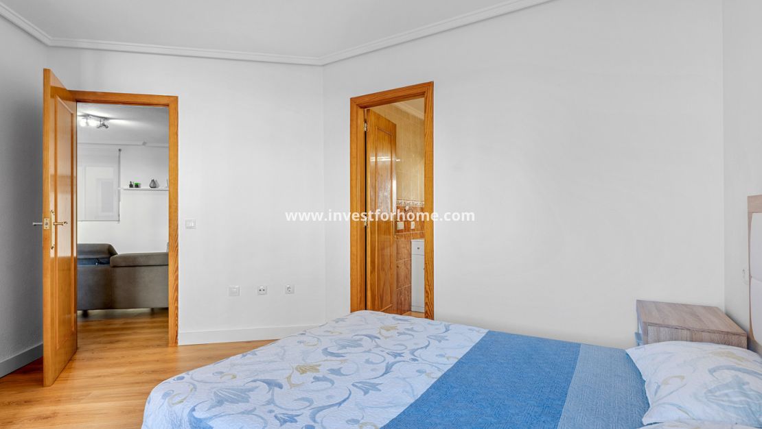 Sale - Apartment - Torrevieja - Costa Blanca