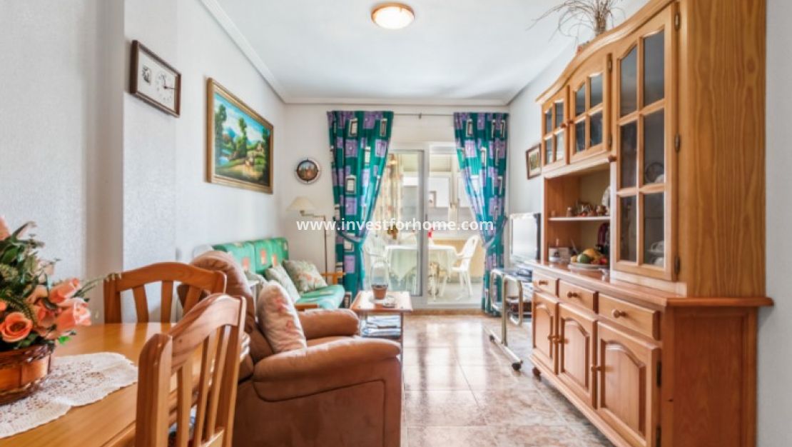 Sale - Apartment - Torrevieja - Costa Blanca