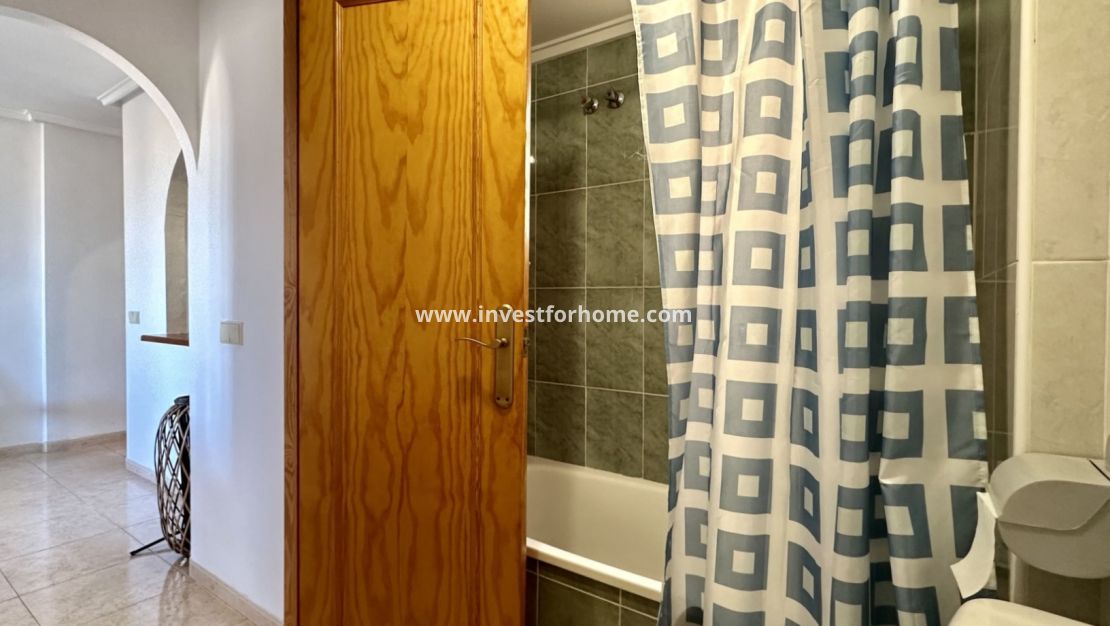 Sale - Apartment - Torrevieja - Costa Blanca