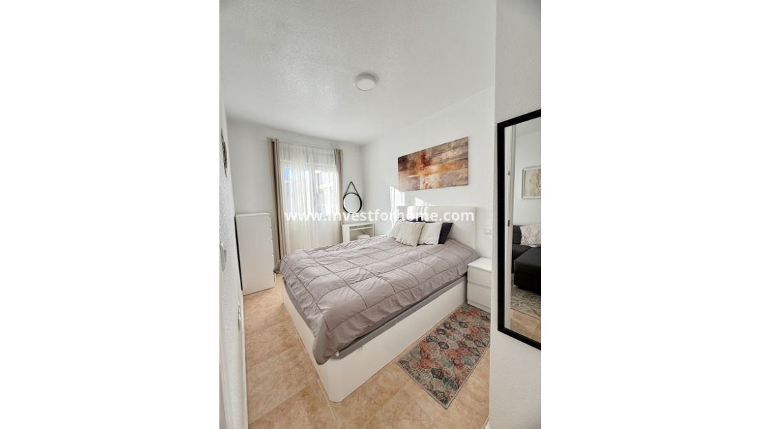 Sale - Apartment - Torrevieja - Costa Blanca