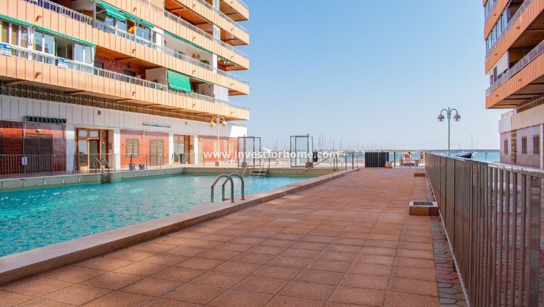 Sale - Apartment - Torrevieja - Costa Blanca