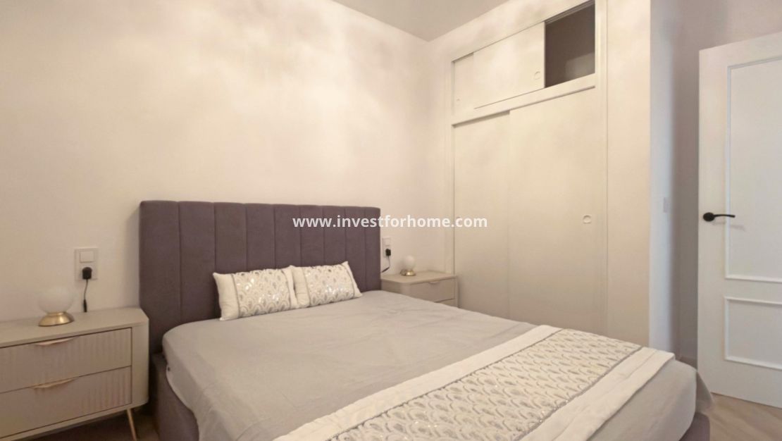 Sale - Apartment - Torrevieja - Costa Blanca