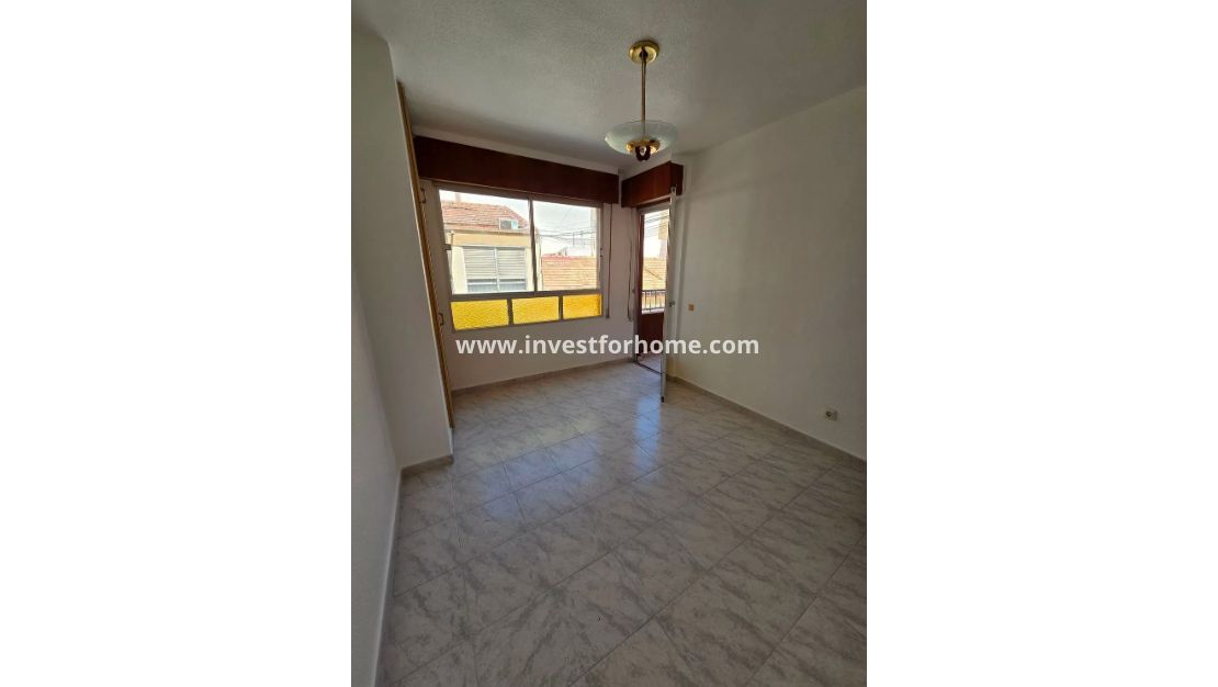 Sale - Apartment - Torrevieja - Costa Blanca