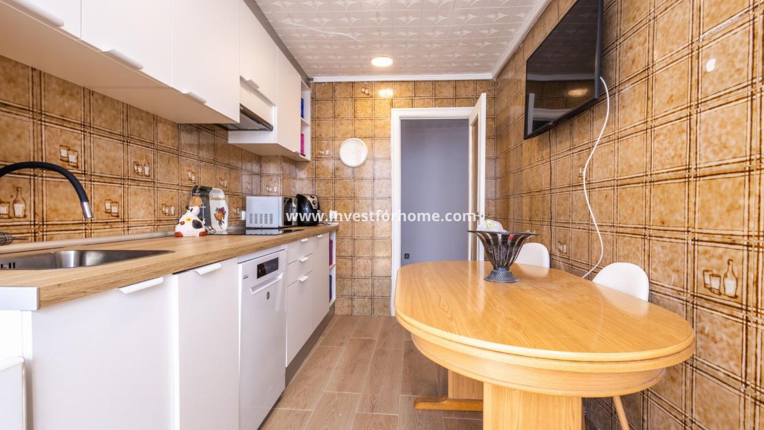 Sale - Apartment - Torrevieja - Costa Blanca