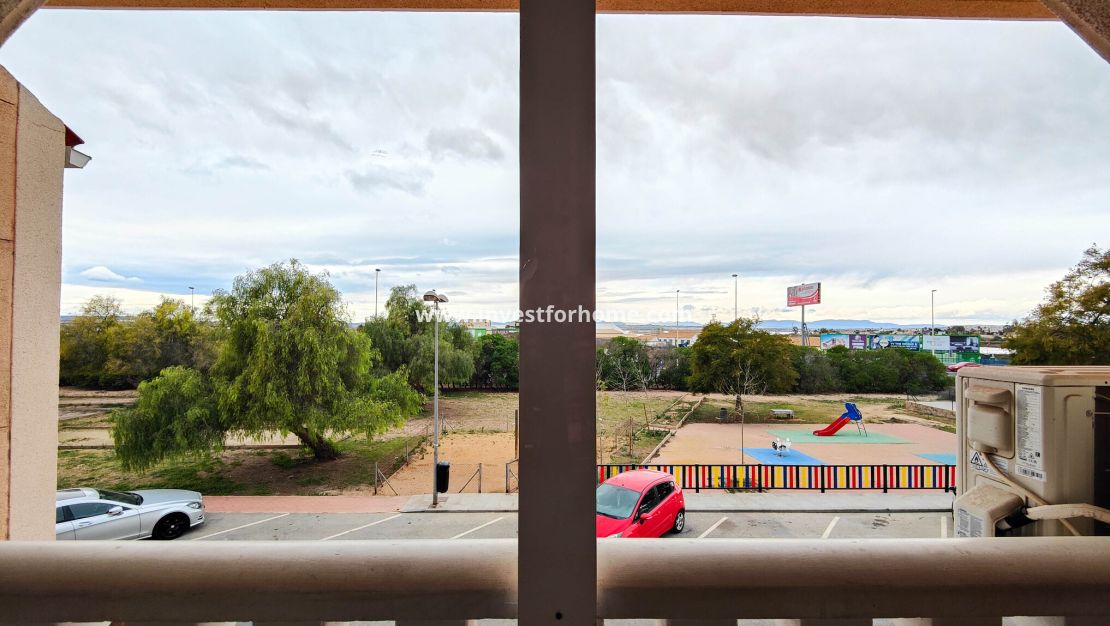 Sale - Apartment - Torrevieja - Costa Blanca