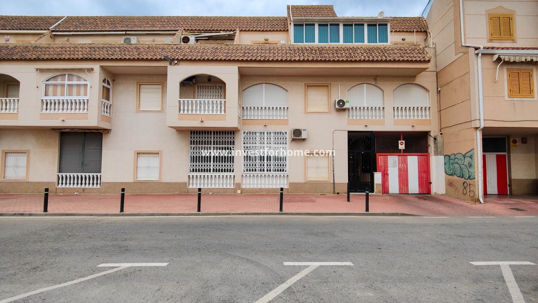 Sale - Apartment - Torrevieja - Costa Blanca