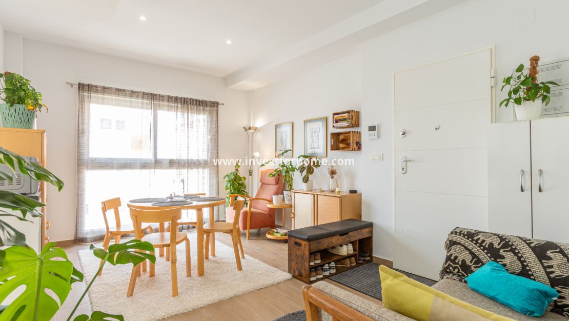 Sale - Apartment - Torrevieja - Costa Blanca