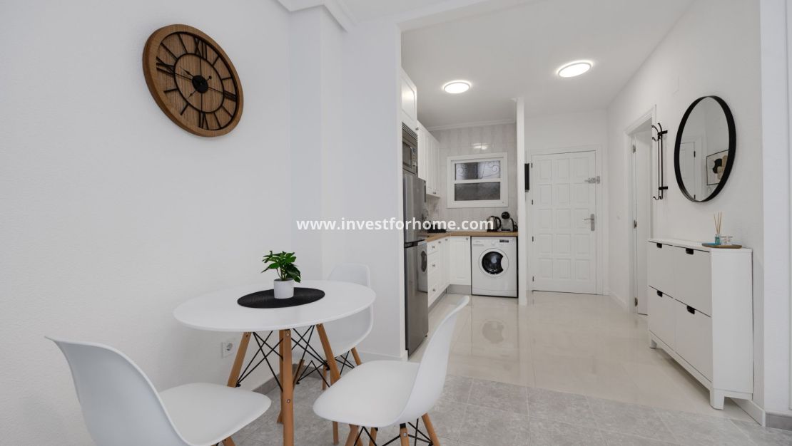 Sale - Apartment - Torrevieja - Costa Blanca