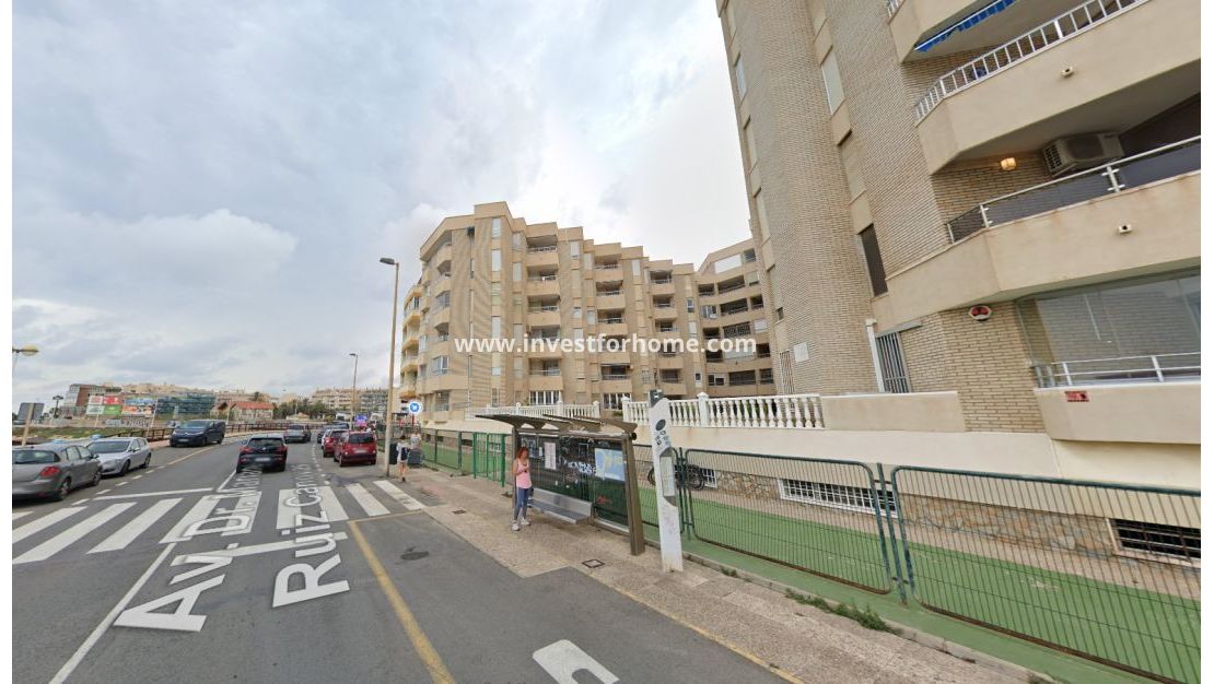Sale - Apartment - Torrevieja - Costa Blanca