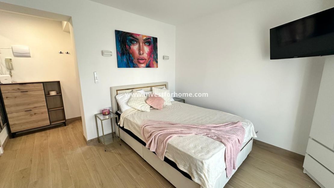 Sale - Apartment - Torrevieja - Costa Blanca