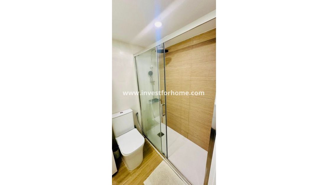 Sale - Apartment - Torrevieja - Costa Blanca