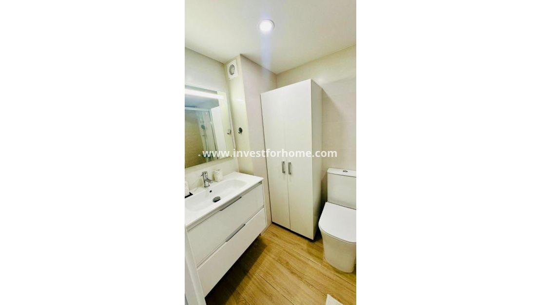 Sale - Apartment - Torrevieja - Costa Blanca