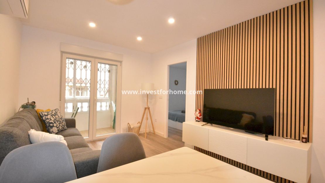 Sale - Apartment - Torrevieja - Costa Blanca