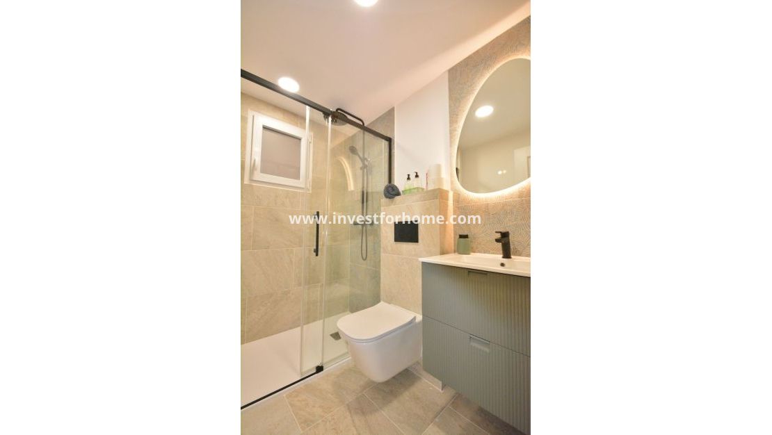 Sale - Apartment - Torrevieja - Costa Blanca