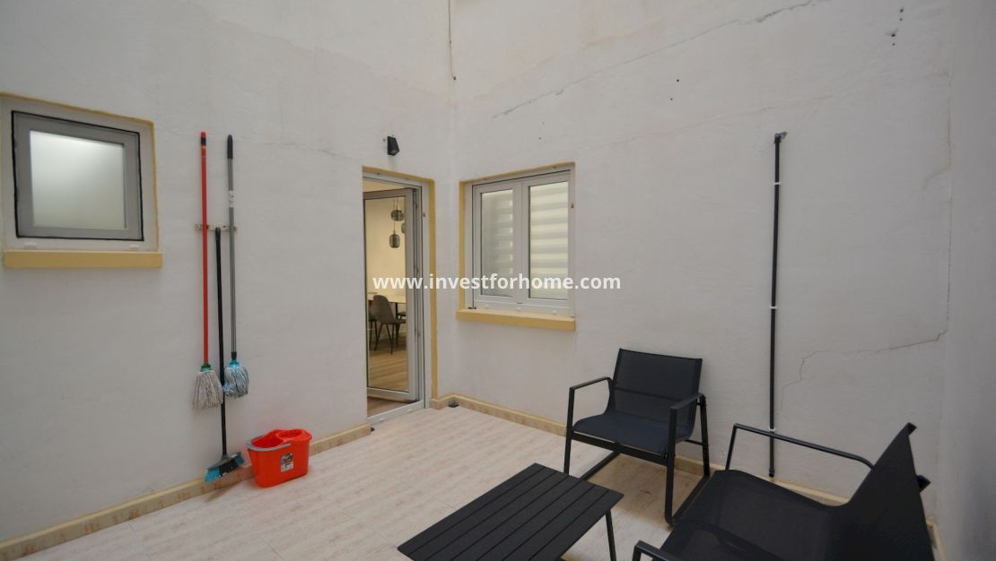 Sale - Apartment - Torrevieja - Costa Blanca