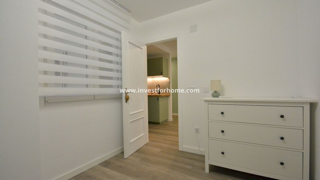 Sale - Apartment - Torrevieja - Costa Blanca