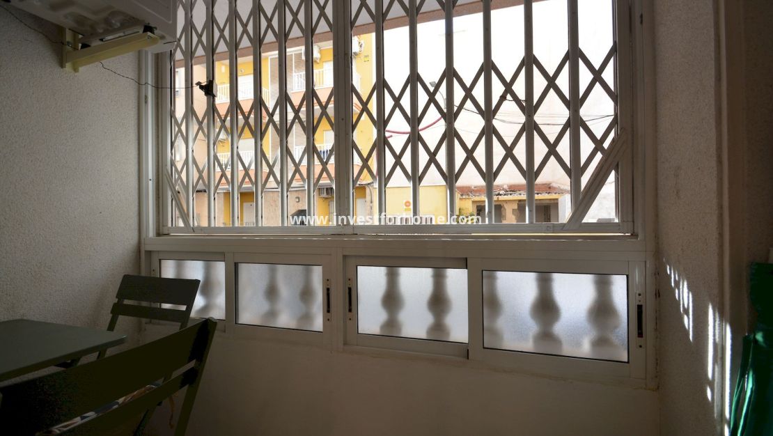 Sale - Apartment - Torrevieja - Costa Blanca