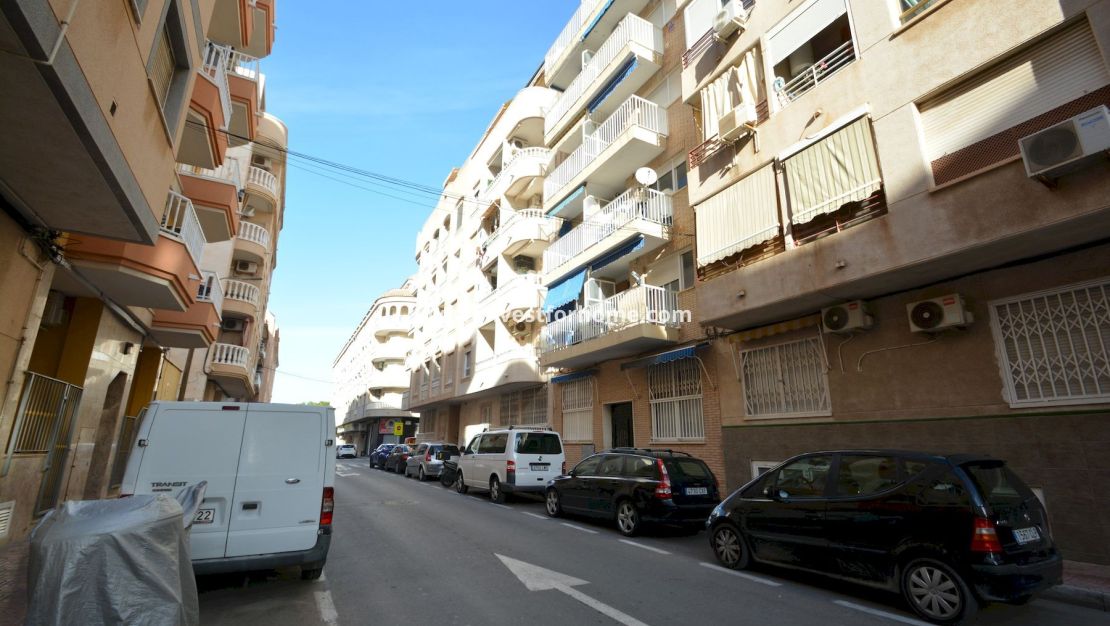 Sale - Apartment - Torrevieja - Costa Blanca