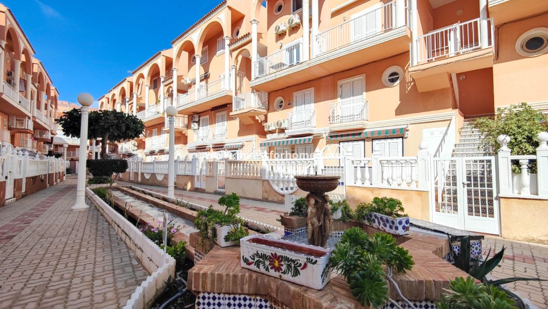 Sale - Apartment - Torrevieja - Costa Blanca