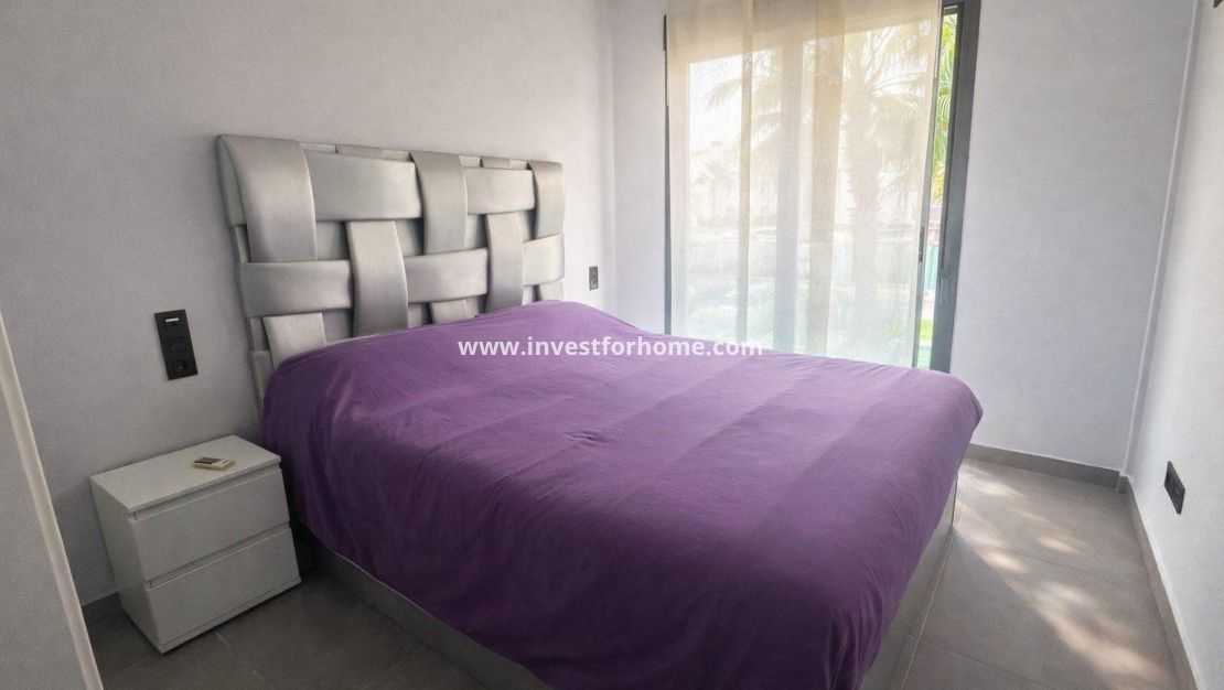Sale - Apartment - Torrevieja - Costa Blanca