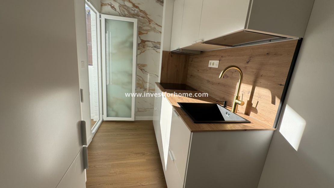 Sale - Apartment - Torrevieja - Costa Blanca