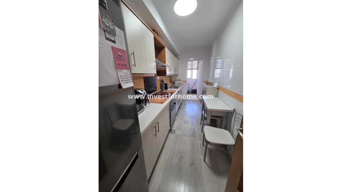 Sale - Apartment - Torrevieja - Costa Blanca