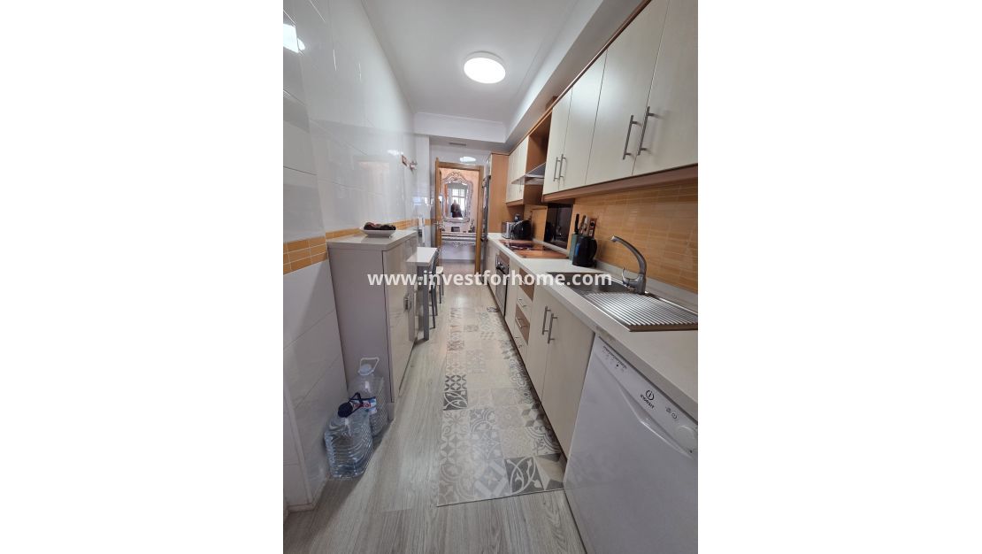 Sale - Apartment - Torrevieja - Costa Blanca