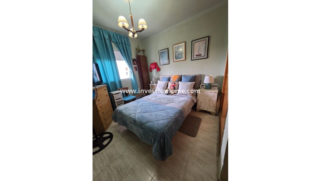 Sale - Apartment - Torrevieja - Costa Blanca