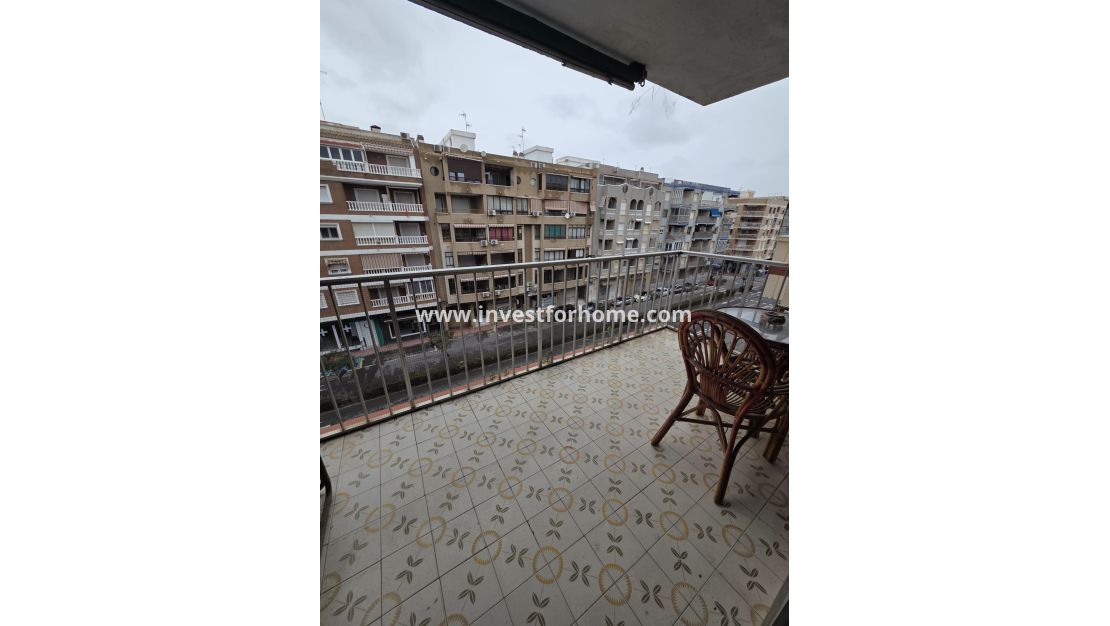 Sale - Apartment - Torrevieja - Costa Blanca