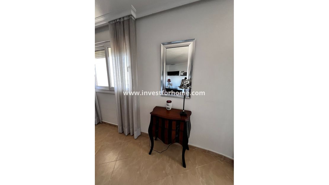 Sale - Apartment - Torrevieja - Costa Blanca