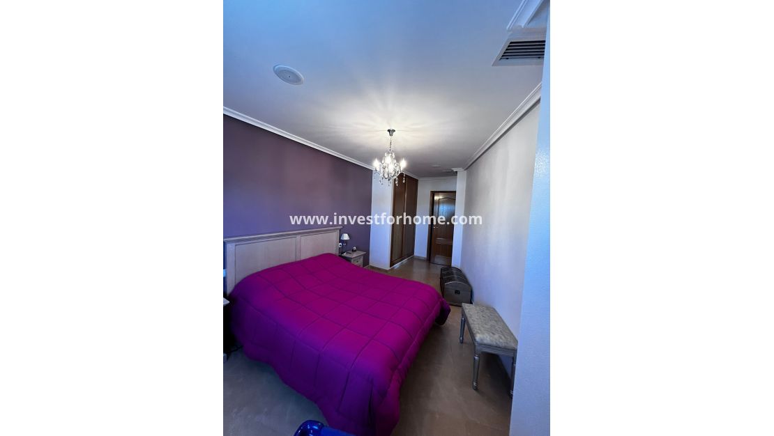 Sale - Apartment - Torrevieja - Costa Blanca