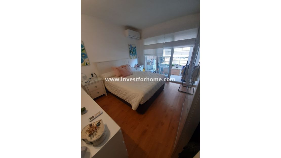 Sale - Apartment - Torrevieja - Costa Blanca