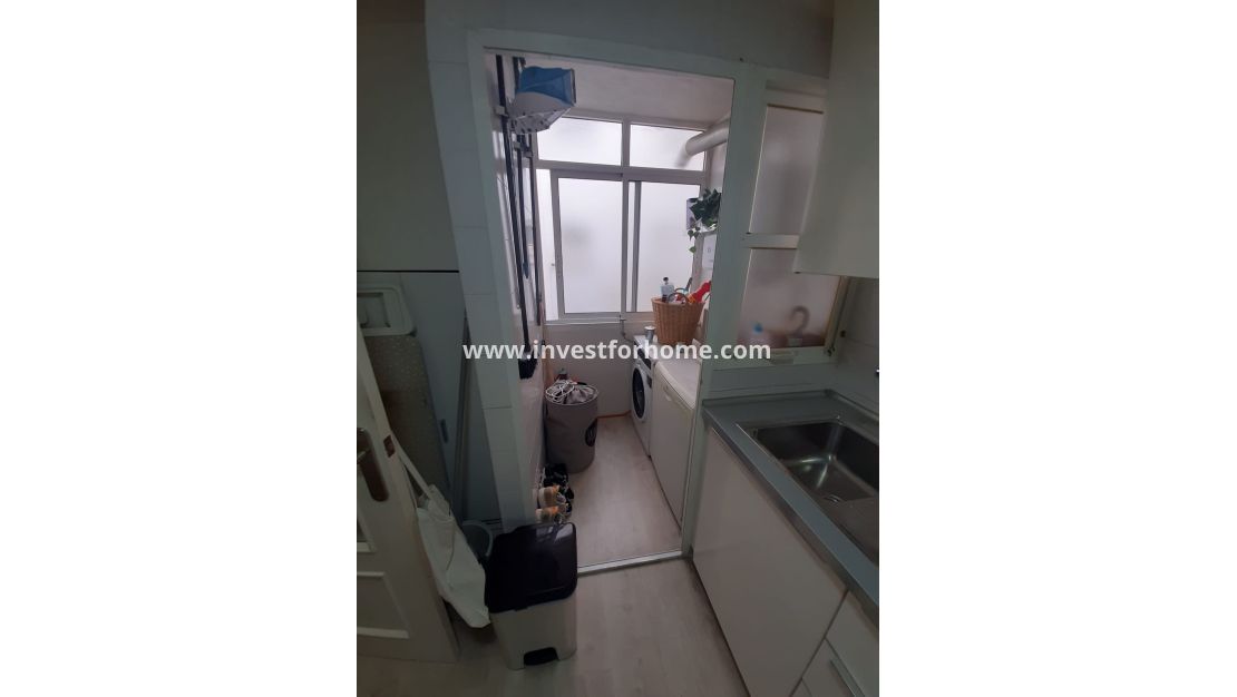 Sale - Apartment - Torrevieja - Costa Blanca