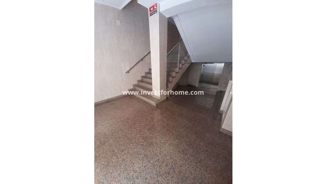 Sale - Apartment - Torrevieja - Costa Blanca