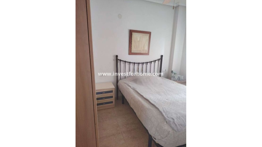 Sale - Apartment - Torrevieja - Costa Blanca
