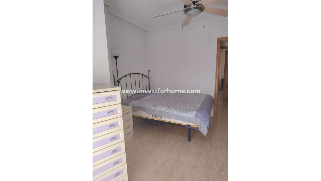 Sale - Apartment - Torrevieja - Costa Blanca