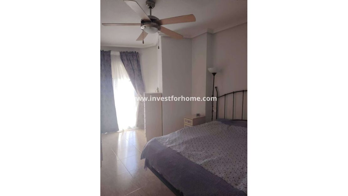 Sale - Apartment - Torrevieja - Costa Blanca