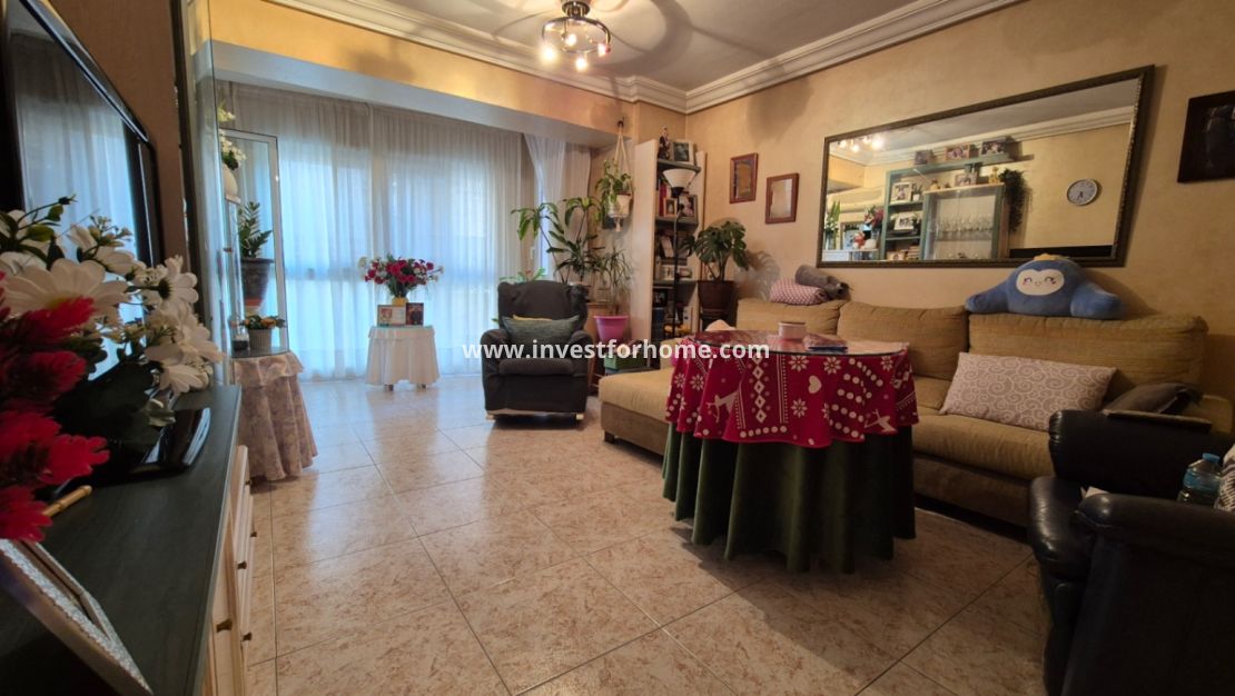 Sale - Apartment - Torrevieja - Costa Blanca
