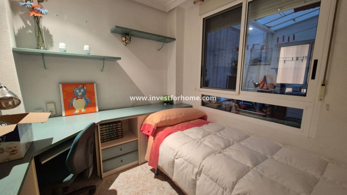 Sale - Apartment - Torrevieja - Costa Blanca