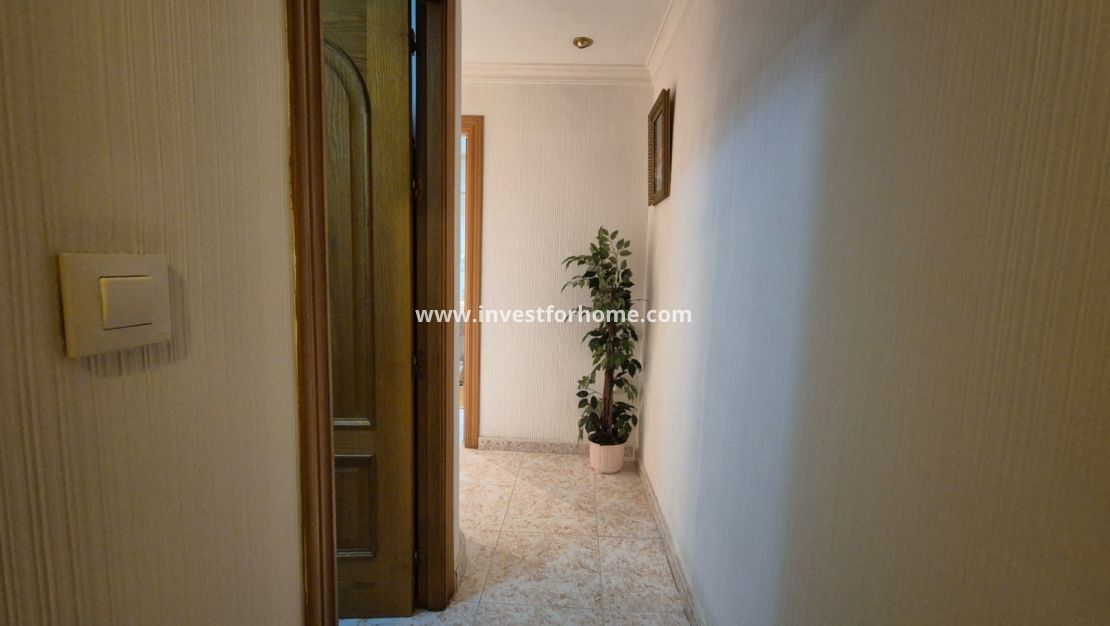 Sale - Apartment - Torrevieja - Costa Blanca
