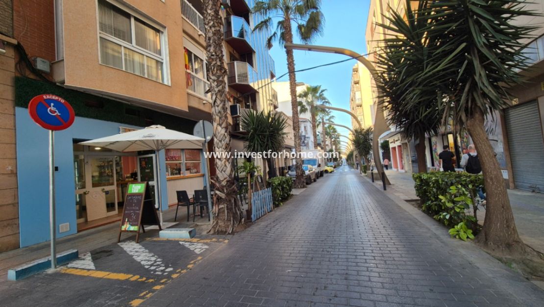 Sale - Apartment - Torrevieja - Costa Blanca